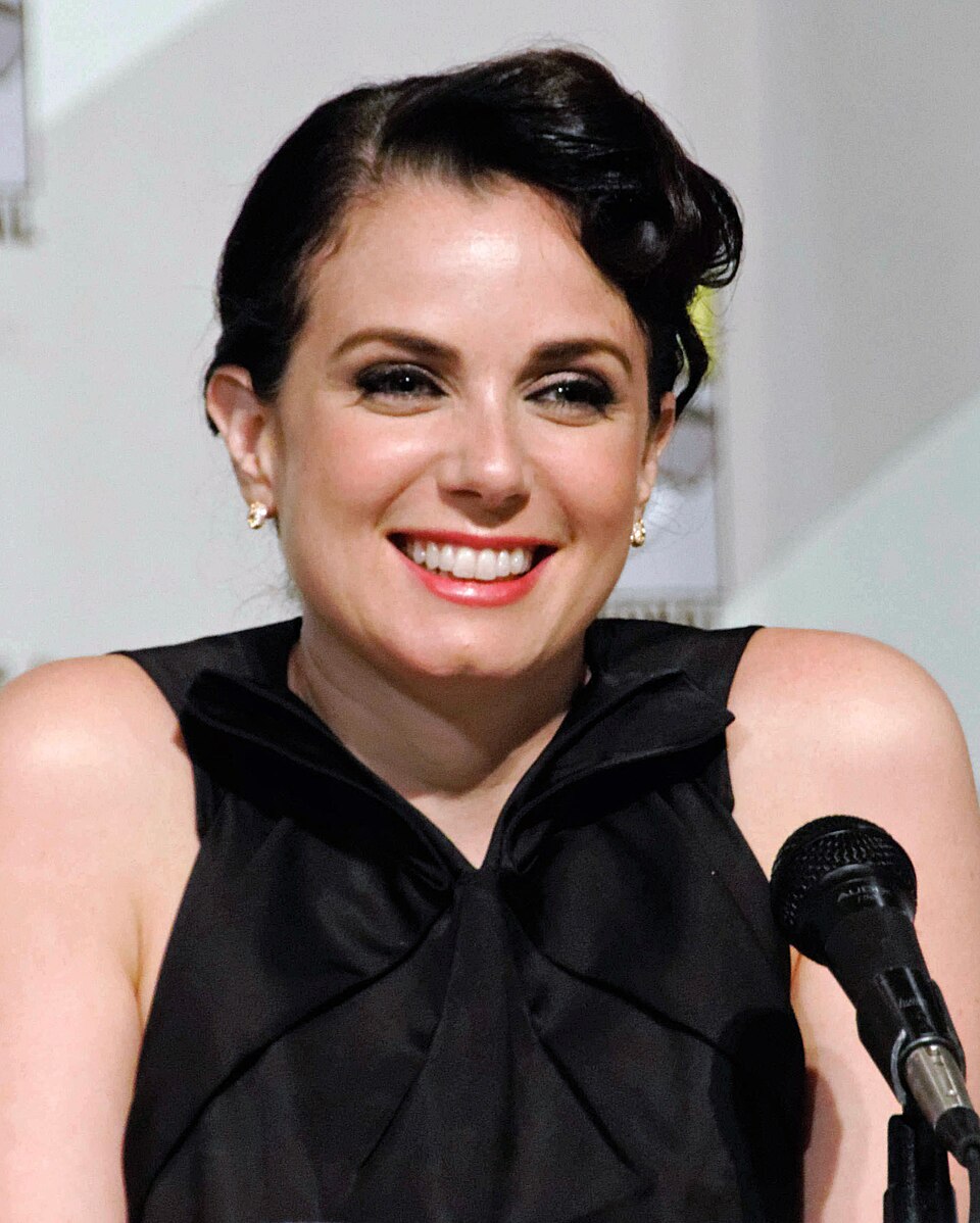 Mia Kirshner, Acteur