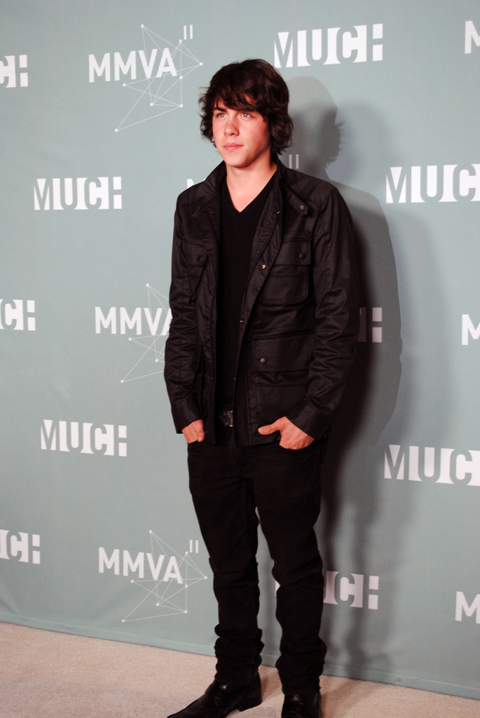Munro Chambers, Acteur