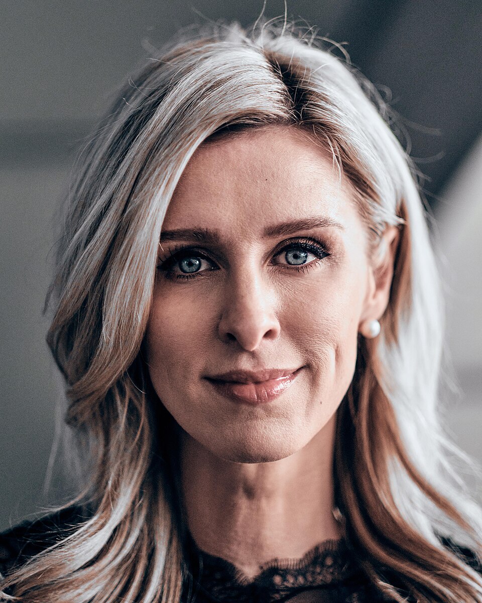 Nicky Hilton, Artiste