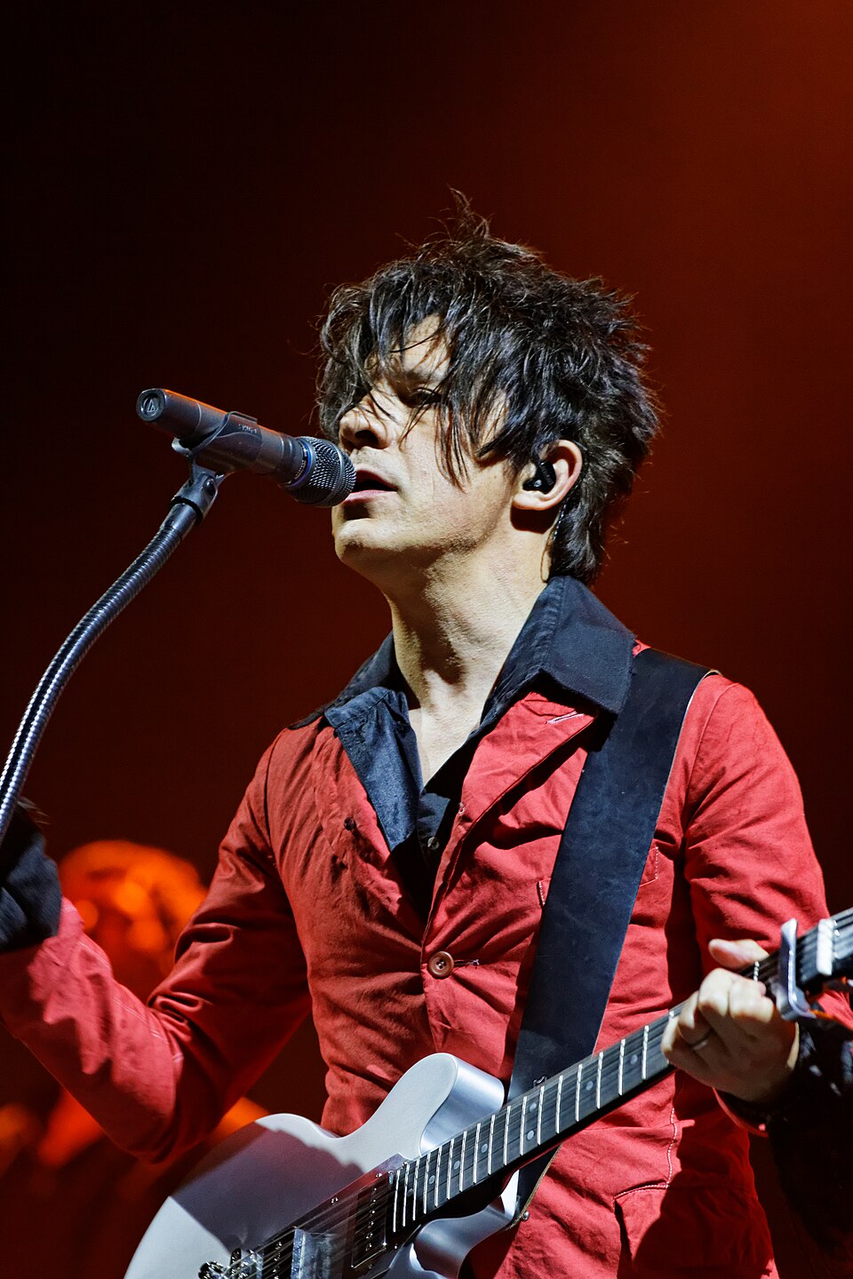 Nicola Sirkis, Chanteur