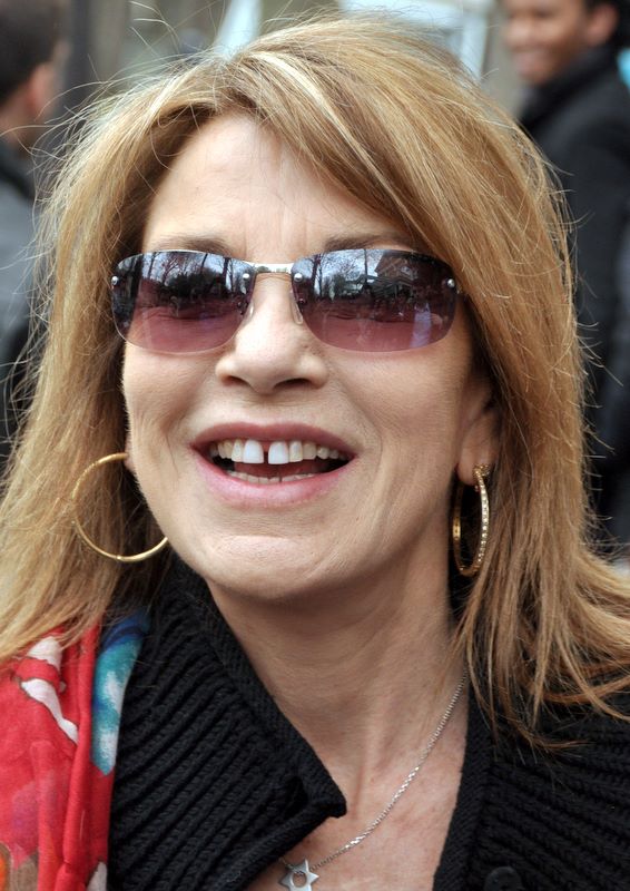 Nicole Calfan, Acteur