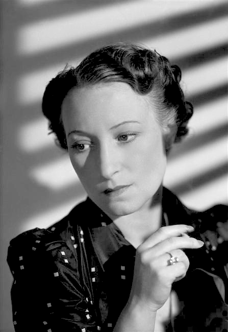 Orane Demazis, Acteur
