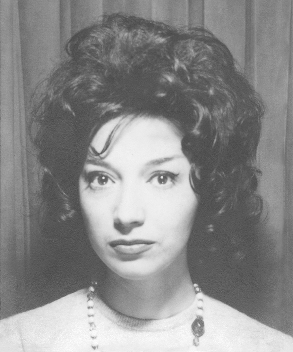 Patricia Carli, Chanteur