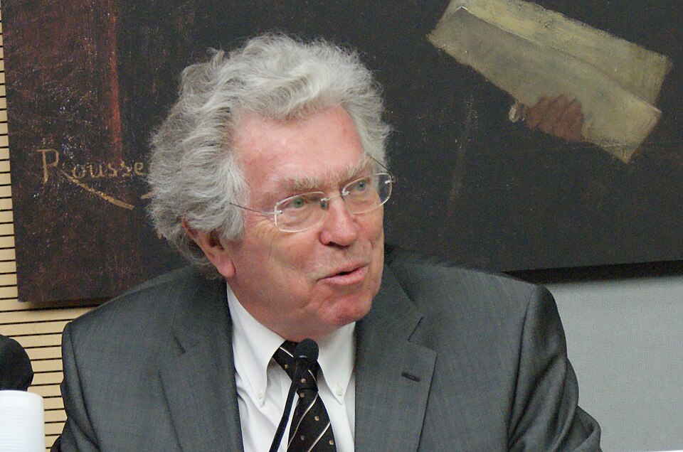 Pierre Joxe, Personnalité politique
