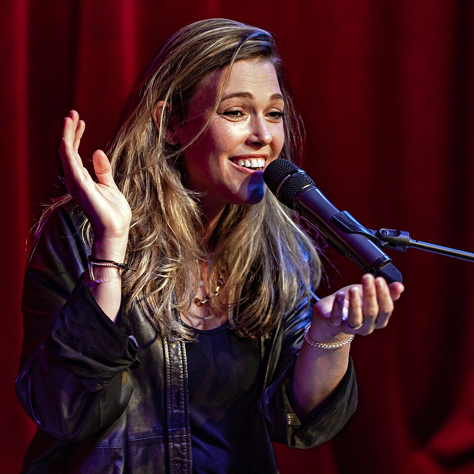 Rachel Platten, Chanteur