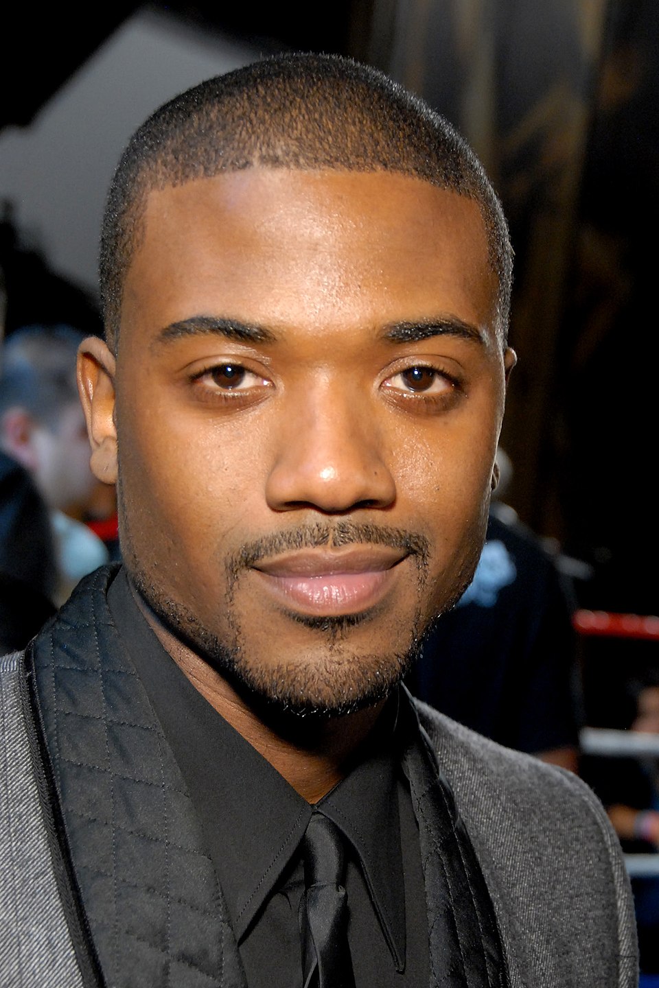 Ray J, Chanteur