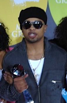 Raz B.