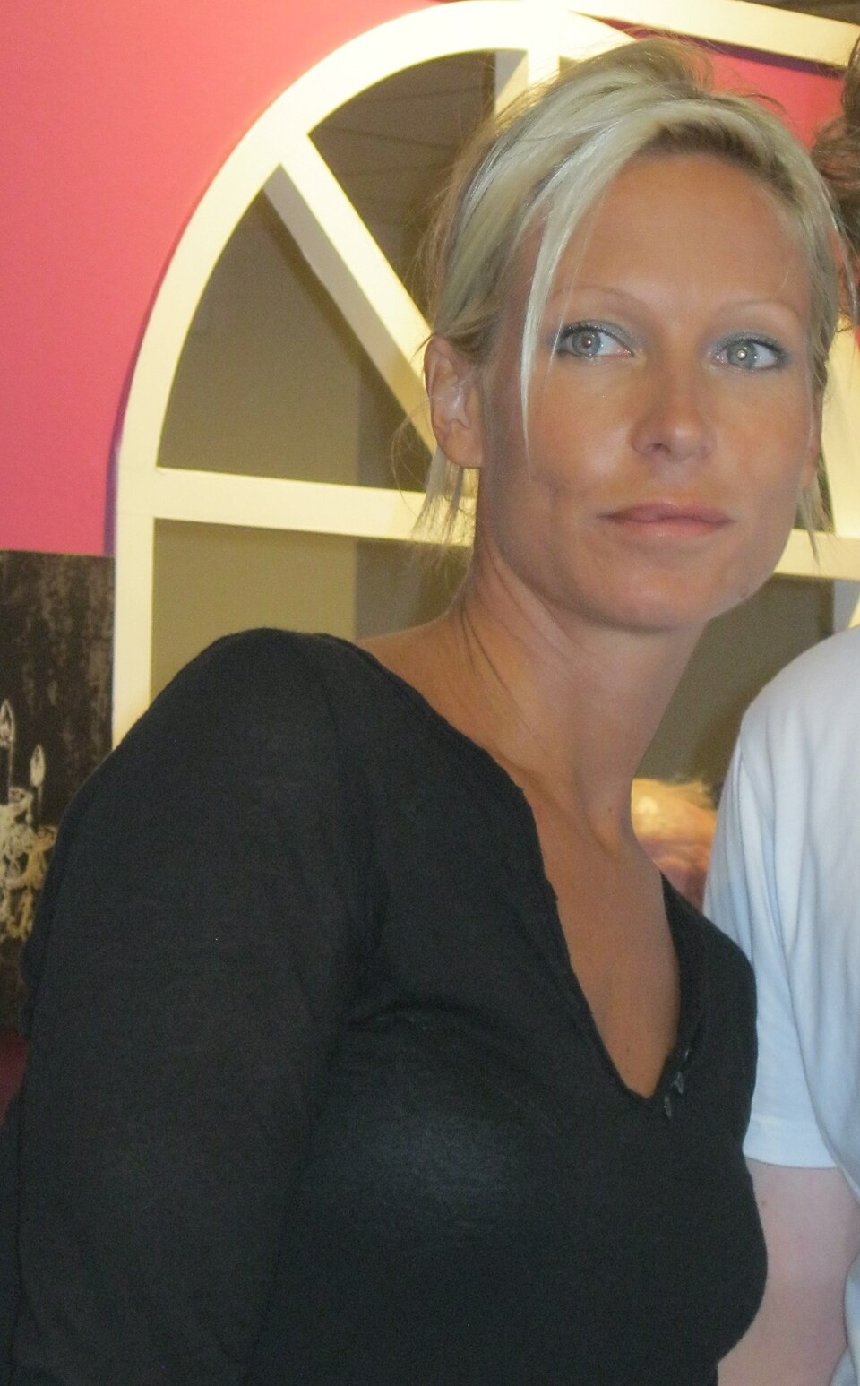 Rebecca Hampton, Acteur