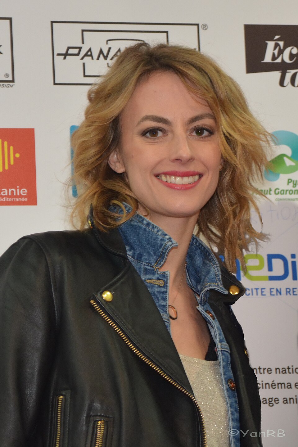 Sara Mortensen, Acteur