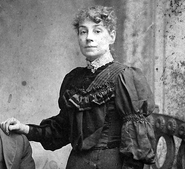 Sarah Chapman, Personnalité politique