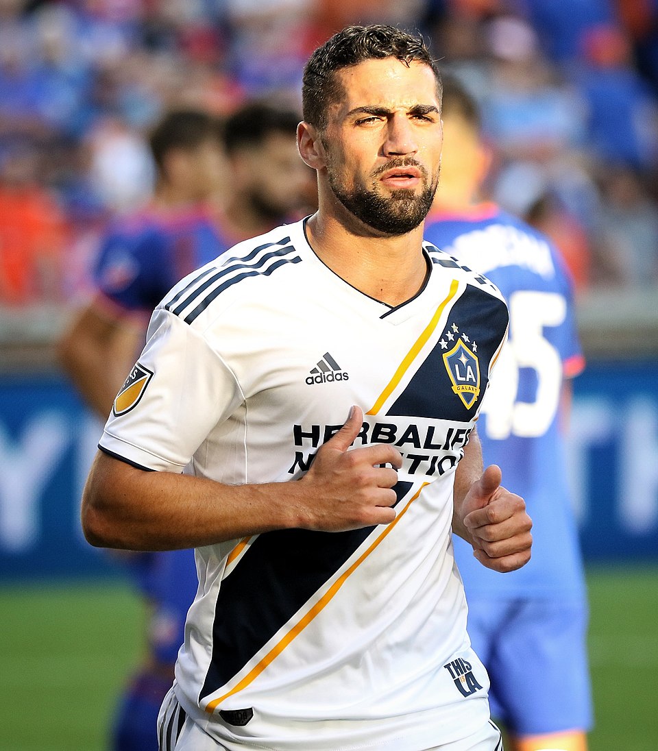 Sebastian Lletget, Sportif