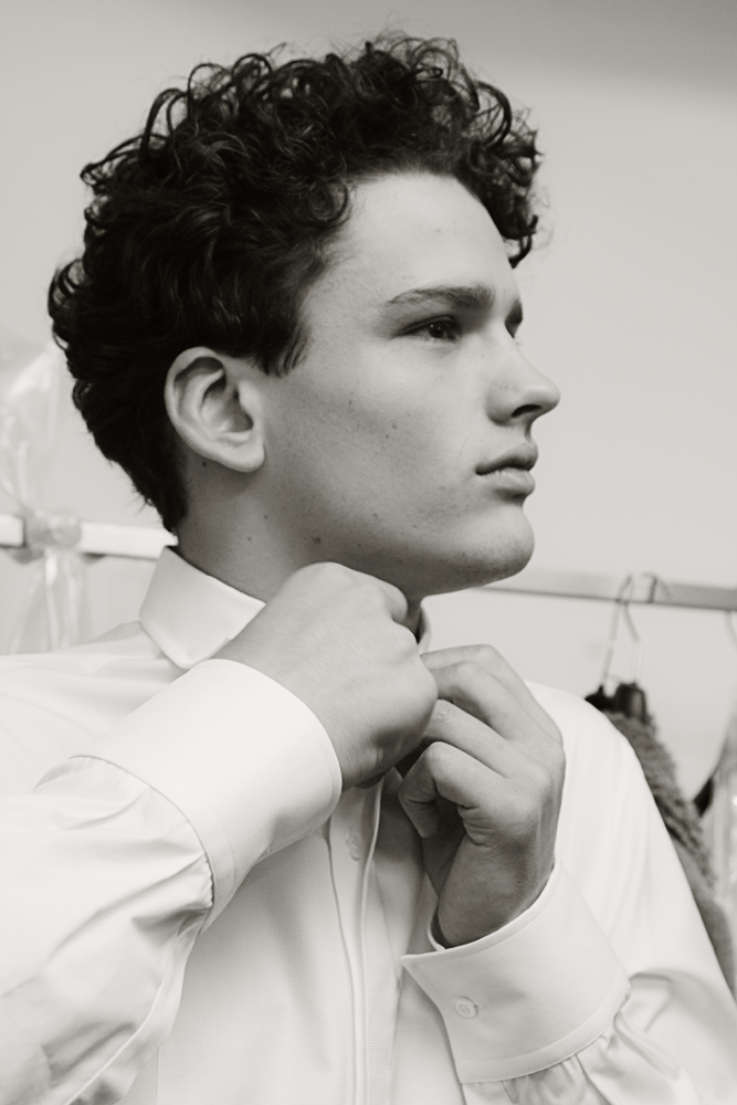 Simon Nessman, Mannequin