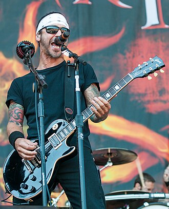Sully Erna