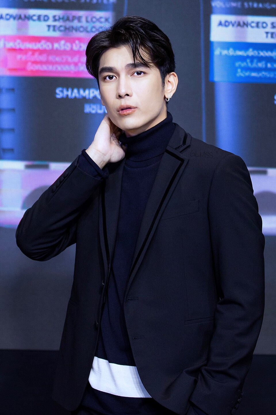 Suppasit Jongcheveevat, Acteur