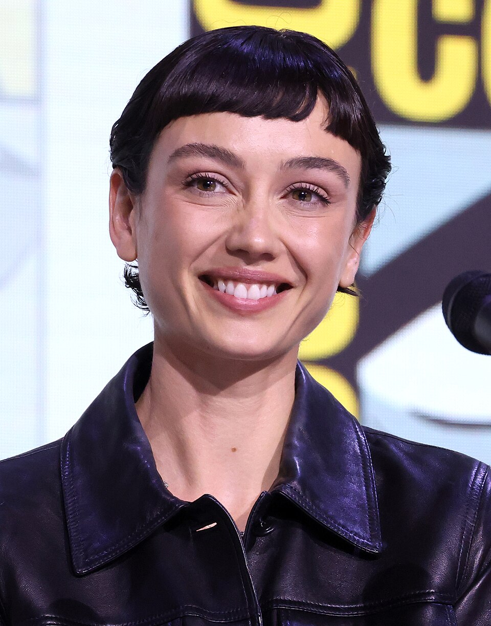 Sydney Chandler, Acteur