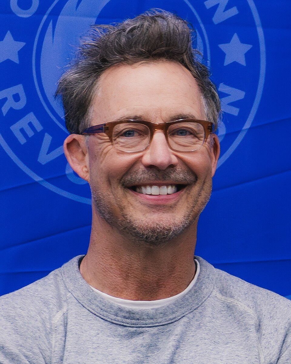Tom Cavanagh, Acteur