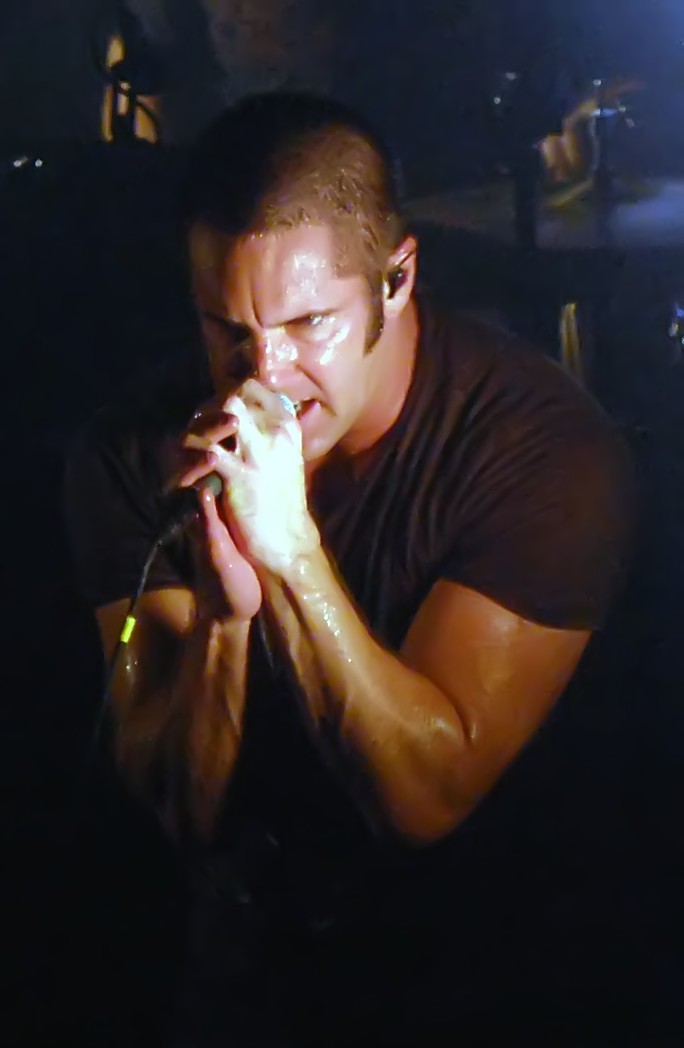 Trent Reznor, Chanteur
