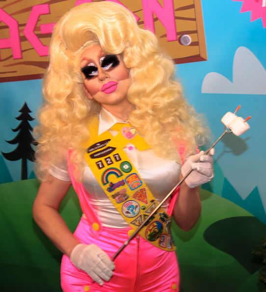 Trixie Mattel, Chanteur