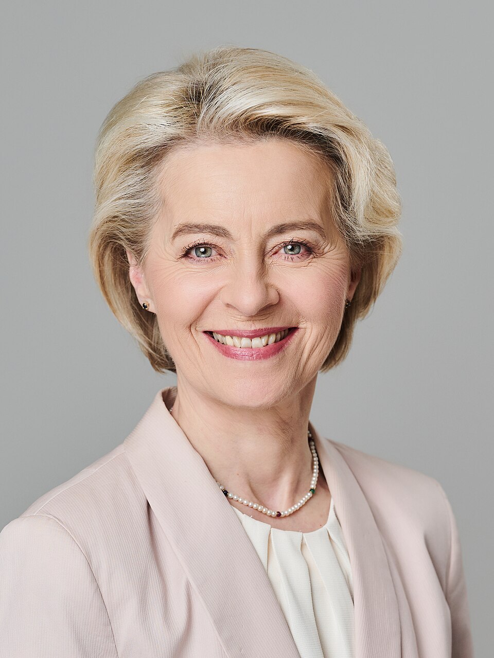Ursula von der Leyen, Personnalité politique