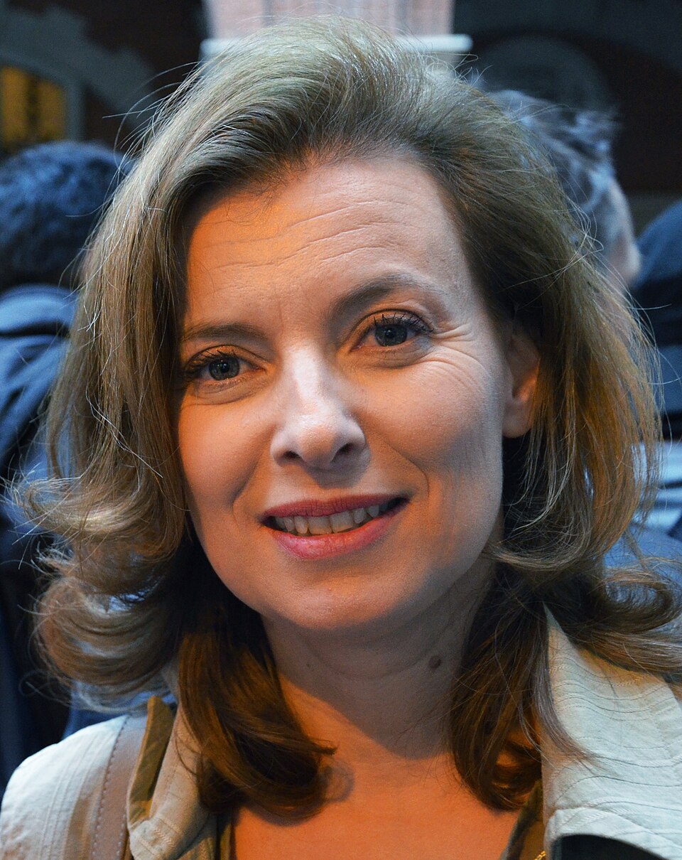 Valérie Trierweiler, Journaliste