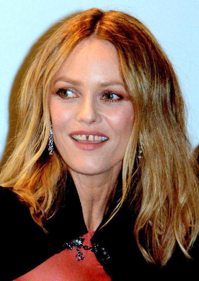 Vanessa Paradis, Chanteur