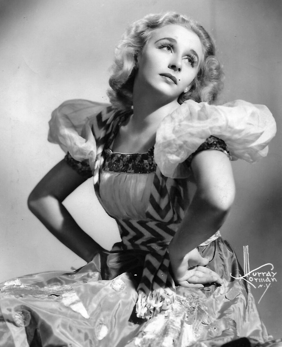 Vera Ralston, Acteur