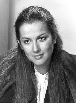 Veronica Hamel, Acteur