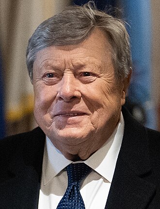 Viktor Knavs