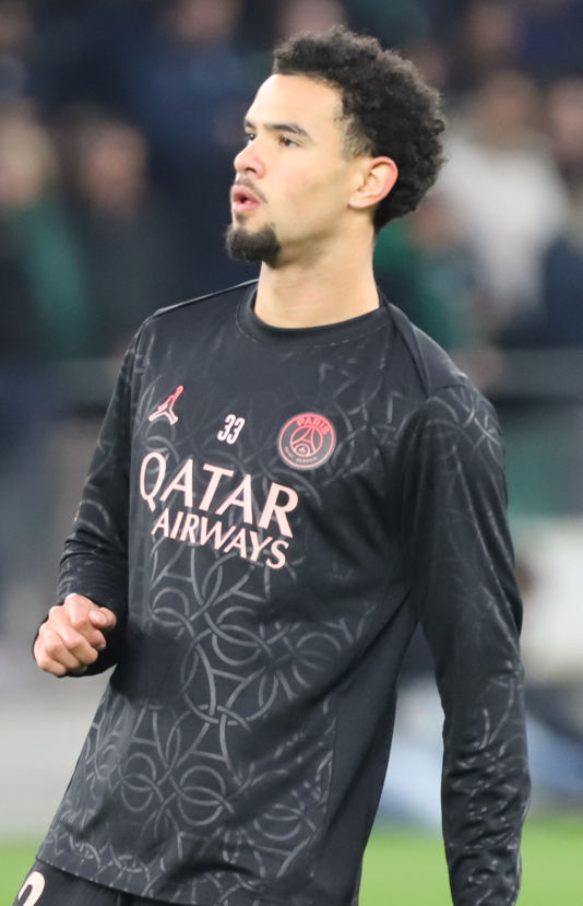 Warren Zaïre-Emery, Footballeur