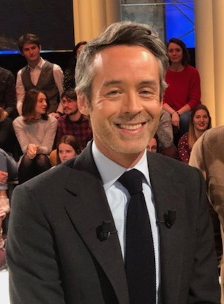 Yann Barthès, Journaliste