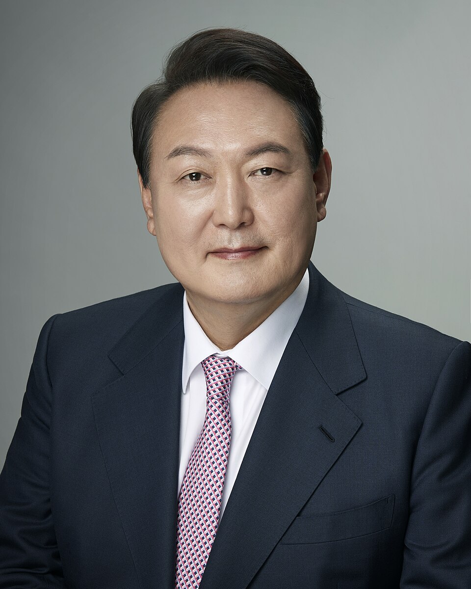 Yoon Suk-yeol, Personnalité politique