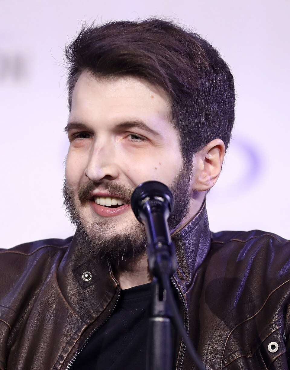 Zach Hadel, Animateur TV